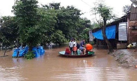 കുര്‍ക്കുറെയും മാഗിയുമല്ല, ഫണ്ട് അനുവദിക്കൂവെന്ന് കുടകിലെ പ്രളയബാധിതര്‍; പുനര്‍ നിര്‍മ്മാണത്തിന് വേണ്ടി വരിക കോടികള്‍