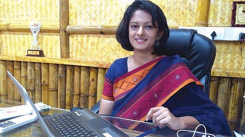 ട്രോളുകള്‍ ആസ്വദിച്ചു, പക്ഷേ നിങ്ങളുടെ ഊര്‍ജവും കഴിവും പ്രകൃതിസംരക്ഷണത്തിന് മാറ്റിവെക്കൂ: ഉപദേശവുമായി കലക്ടര്‍ വാസുകി 