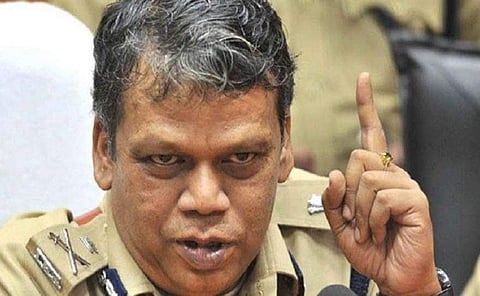 നദികളില്‍ മാലിന്യം തള്ളുന്നവര്‍ക്കെതിരെ കര്‍ശന നടപടിയെന്ന് ഡിജിപി; മൂന്ന് വര്‍ഷം തടവും രണ്ടുലക്ഷം രൂപ പിഴയും