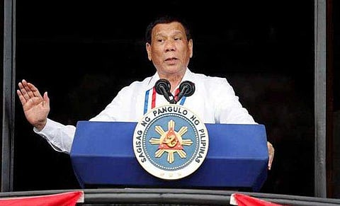  സ്ത്രീകള്‍ക്ക് സൗന്ദര്യമുള്ള കാലത്തോളം ബലാത്സംഗം ഉണ്ടാകുമെന്ന് ദ്യുത്തെര്‍ത്തെ; ഫിലിപ്പൈന്‍ പ്രസിഡന്റിനെതിരെ വ്യാപക പ്രതിഷേധം