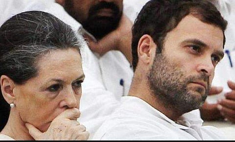 നാഷ്ണല്‍ ഹെറാള്‍ഡ് കേസ്; ആദായ നികുതി വകുപ്പിന്റെ നോട്ടീസിനെതിരായ സോണിയയുടെയും രാഹുലിന്റെ ഹര്‍ജി കോടതി തള്ളി