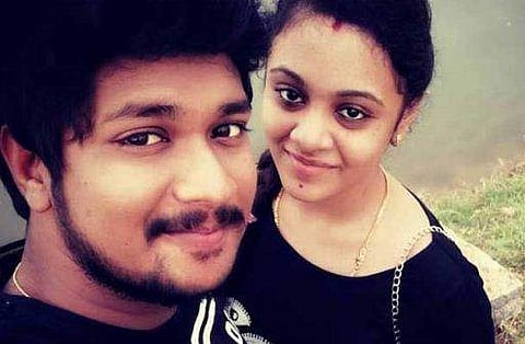 ആ ജീവനെടുത്തതിന് പിന്നില്‍ ഐഎസ്‌ഐ ബന്ധമെന്ന് പൊലീസ്; ദുരഭിമാനക്കൊല നടത്താന്‍ വാഗ്ദാനം ചെയ്തത് ഒരു കോടി രൂപ, പ്രതികള്‍ പിടിയില്‍