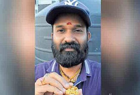 അഴിച്ചെടുത്താല്‍, അറിയാത്തവര്‍ക്ക് പഴയ രൂപത്തിലാക്കാന്‍ കഴിയാത്തൊരു അത്ഭുതം; അഞ്ചുമോതിരങ്ങളില്‍ ഇതാ ഇന്ത്യന്‍ വിസ്മയം!