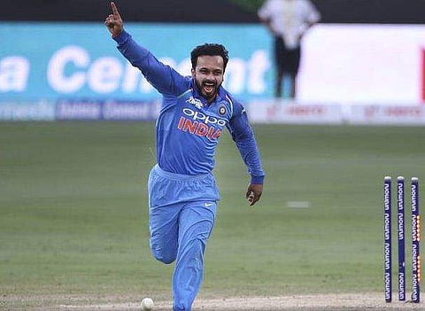 ഏഷ്യാകപ്പ് ക്രിക്കറ്റ്;  കേദാര്‍ ജാദവിനും ഭുവനേശ്വറിനും മൂന്ന് വിക്കറ്റ് വീതം, പാകിസ്ഥാന്‍ 162 ന് പുറത്ത്