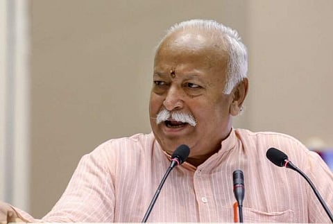 ഗോരക്ഷകര്‍ പശുക്കളെ സ്വന്തം വീട്ടില്‍ പരിപാലിച്ചാല്‍ മതി: ആര്‍എസ്എസ് മേധാവി