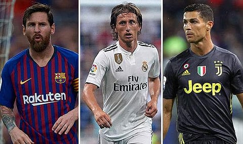 പുരസ്കാരമില്ലെങ്കിൽ ചടങ്ങിനുമില്ല; ഫിഫ പുരസ്കാരം മോഡ്രിച് ഉറപ്പിച്ചപ്പോൾ മെസിയും ക്രിസ്റ്റ്യാനോയും മുങ്ങി