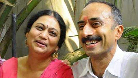 'ഏകാധിപതികളും കൊലയാളികളും എല്ലാകാലത്തും ഉണ്ട്, ഒരുസമയത്ത് അവര്‍ അജയ്യരാണെന്ന് തോന്നും, അവസാനം അവര്‍ തകരുക തന്നെ ചെയ്യും': സഞ്ജീവ് ഭട്ടിന്റെ ഭാര്യ 