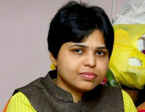 'ആ വാര്‍ത്തകള്‍ വ്യാജം, കലാപ ലക്ഷ്യത്തോടെയുള്ള പ്രചാരണങ്ങളാവാം';  ശബരിമലയിലേക്ക് ഇപ്പോള്‍ ഇല്ലെന്ന്  തൃപ്തി ദേശായി