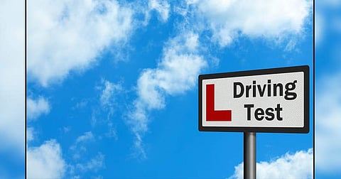 തര്‍ജമ പണിപറ്റിച്ചു; ലേണേഴ്‌സ് ലൈസന്‍സ് പരീക്ഷയുടെ മലയാളം ചോദ്യങ്ങളില്‍ വന്‍ അബദ്ധങ്ങള്‍, കുടുങ്ങി പരീക്ഷാര്‍ത്ഥികള്‍ 