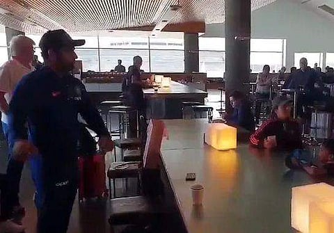 ഫ്‌ളോസ് ഡാന്‍സ് കളിക്കാന്‍ രോഹിത്തിന്റെ ശ്രമം, ദയനീയമായി പരാജയപ്പെട്ടു