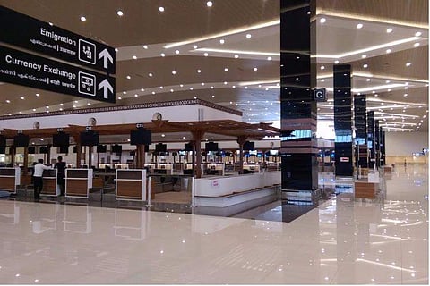 കൊച്ചിയില്‍ മട്ടന്‍ കറിയില്‍ സ്വര്‍ണക്കടത്ത്; പിടിച്ചെടുത്തത് ലക്ഷങ്ങള്‍ വില വരുന്ന സ്വര്‍ണം; അമ്പരന്ന് കസ്റ്റംസ്