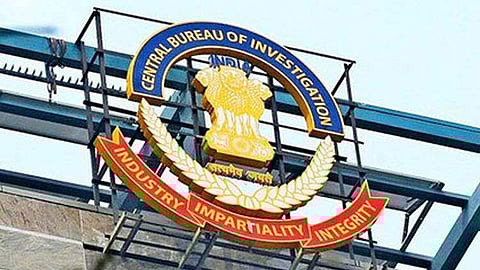 'തത്ത'യെ മോദി കൈപ്പിടിയിലൊതുക്കുമോ?; സിബിഐയുടെ മേധാവിയെ 24 ന് നിശ്ചയിക്കും ; ചീഫ് ജസ്റ്റിസ് പങ്കെടുക്കും