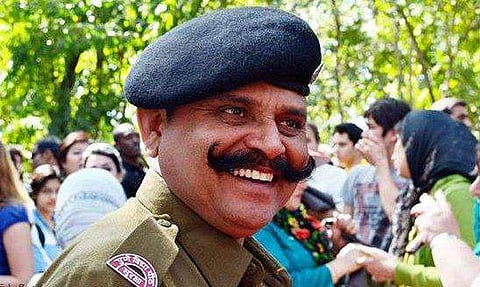 'മീശ' പിരിച്ചാല്‍ 250 രൂപ ; പൊലീസിന് സമ്മാനവുമായി യോഗി സര്‍ക്കാര്‍