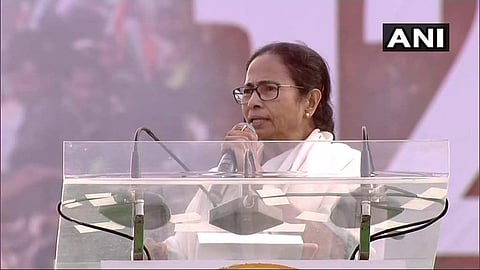 മോദിയുടെ കാലാവധി കഴിഞ്ഞു; കേന്ദ്രത്തില്‍ പുതിയ സര്‍ക്കാര്‍ അധികാരത്തിലെത്തുമെന്ന്  മമത