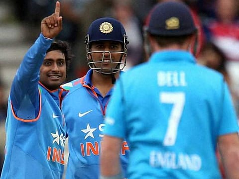 ചെയ്‌സ് ചെയ്യാന്‍ 300ന് മുകളില്‍, ധോനിയും റായിഡുവും ക്രീസിലെന്ന് കരുതുക; പ്രശ്‌നം ഇവിടെയാണ്‌