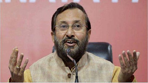 വോട്ടിംഗ് മെഷീനെതിരെ തിരിഞ്ഞത് പരാജയ ഭീതി മൂലം ; പ്രതിപക്ഷത്തിന് ആകെയുള്ളത് ഇവിഎം കമ്മിറ്റികള്‍ മാത്രം ; പരിഹാസവുമായി പ്രകാശ് ജാവദേക്കര്‍