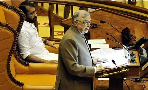 ശബരിമല വിധി നടപ്പാക്കിയതു ഭരണഘടനയോടു കൂറുള്ളതിനാല്‍, കേന്ദ്രത്തിനു പഴി; ഗവര്‍ണറുടെ നയപ്രഖ്യാപന പ്രസംഗം