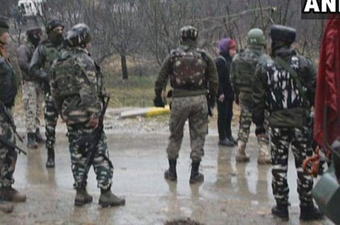 ജമ്മുകശ്മീരില്‍ ഏറ്റുമുട്ടല്‍ ; രണ്ട് ഭീകരരെ വധിച്ചു