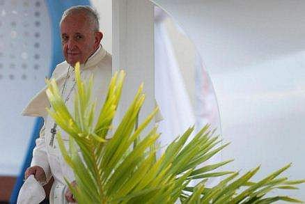 സ്ത്രീകള്‍ക്കെതിരായ അക്രമം പ്ലേഗ് പോലെ പരക്കുന്നു; അവസാനിപ്പിക്കണമെന്ന് മാര്‍പാപ്പ