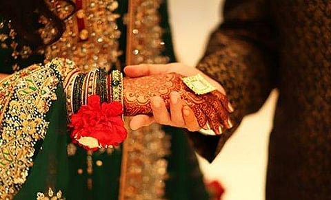 പാട്ടും ഡാന്‍സും ഹറാം,  മുസ്ലിം വിവാഹങ്ങള്‍ക്ക് ഗാനമേള വേണ്ട; നിക്കാഹ്‌നടത്താതെ മൗലവി ഇറങ്ങിപ്പോയി 