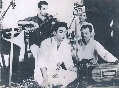 നഷ്ടഗാനങ്ങള്‍; എങ്കിലും ഇഷ്ടഗാനങ്ങള്‍: ഗായകരുടെ വേദനയും നിരാശയും, രവിമേനോന്‍ എഴുതുന്നു