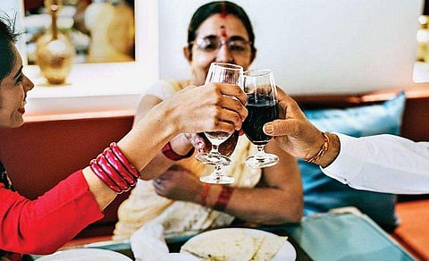 38 രൂപയുടെ ഒരു ബോട്ടില്‍ ഫാന്റയ്ക്ക് 244 രൂപ; തെറ്റില്ലെന്ന് കോടതി 