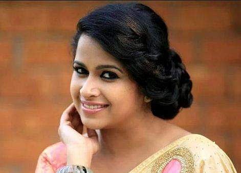 നല്ല കലാകാരന്‍മാര്‍ കലയ്ക്കായി സ്ത്രീകളെ ഭോഗിക്കില്ല ; അവസരത്തിനായി ഒരിക്കൽ വഴങ്ങിയാല്‍ പിന്നെ ജീവിതകാലം മുഴുവന്‍ അത് ചെയ്യേണ്ടിവരുമെന്ന് നടി സാധിക