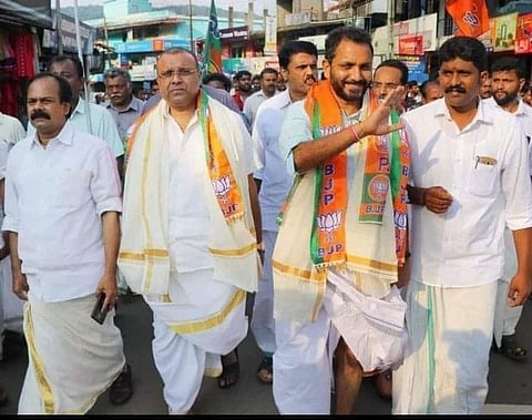 'കെ സുരേന്ദ്രന്റെ വോട്ടഭ്യര്‍ത്ഥന ഷെയര്‍ ചെയ്തു'; തുഷാര്‍ വെള്ളാപ്പള്ളിക്കെതിരെ സോഷ്യല്‍മീഡിയില്‍ വളഞ്ഞിട്ടാക്രമണം