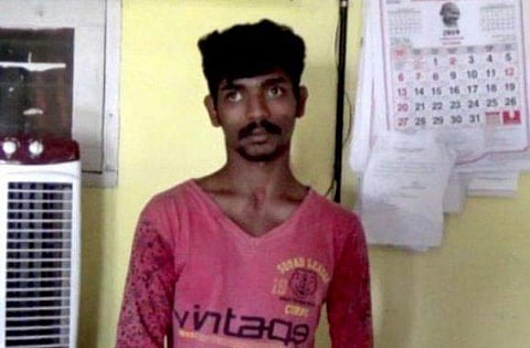 സൗഹൃദം നടിച്ച് 14 കാരിയെ നിരന്തരം പീഡിപ്പിച്ചു ; വയറുവേദനയ്ക്ക് പരിശോധിച്ചപ്പോള്‍ ഗര്‍ഭിണി ; യുവാവ് അറസ്റ്റില്‍