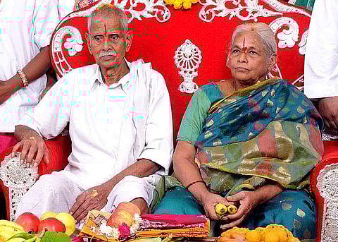 പ്രായത്തെ വെല്ലുവിളിച്ചു; 75ാം വയസില്‍ അമ്മയായി; സന്തോഷം പങ്കിട്ട് 80കാരന്‍ ഭര്‍ത്താവ്; റെക്കോര്‍ഡ്