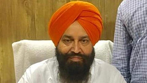 ഏത് ബട്ടന്‍ അമര്‍ത്തിയാലും വോട്ട് നമുക്ക് തന്നെ; പാര്‍ട്ടി അണികളോട് ബിജെപി സ്ഥാനാര്‍ത്ഥി (വീഡിയോ)