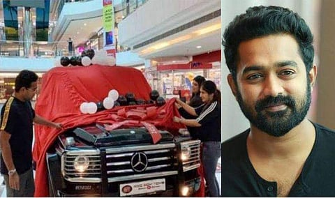 ദുൽഖറും കാളിദാസുമല്ല, പുത്തൻ ബെൻസ് ജി വാഗണിൽ കുതിക്കുന്നത് ആസിഫ് അലി 
