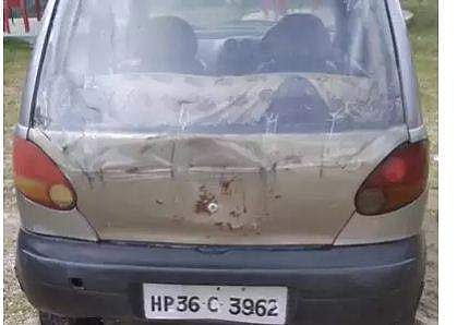 'കാര്‍ ഡ്രൈവര്‍ ഹെല്‍മെറ്റ് ധരിച്ചില്ല'; വെളളിയാഴ്ച കോടതിയില്‍ ഹാജരാകാന്‍ നോട്ടീസ്; നടുക്കം