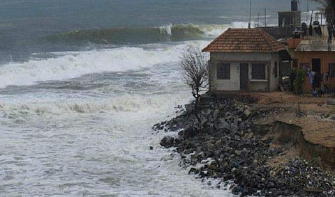 കേരളം കടലെടുക്കാന്‍ വര്‍ഷങ്ങള്‍ മാത്രം; 2050 ഓടെ നാല് ജില്ലകള്‍ വെള്ളത്തിനടിയിലാവുമെന്ന് പഠന റിപ്പോര്‍ട്ട്