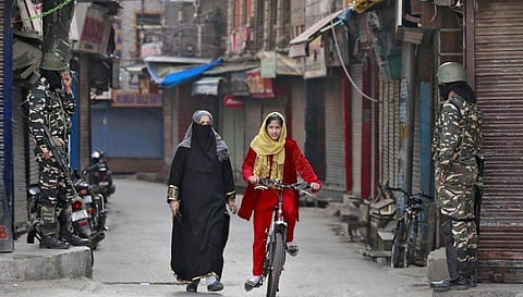 ജമ്മു കശ്മീര്‍ വിഷയത്തില്‍  ഒരു രാജ്യവും ഇടപെടേണ്ട; അഭിപ്രായവും പറയേണ്ട; ചൈനയ്ക്ക് ഇന്ത്യയുടെ ചുട്ട മറുപടി