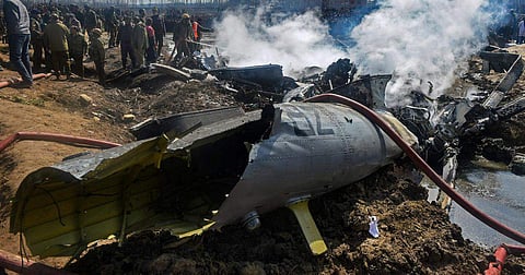 കശ്മീരില്‍ കോപ്റ്റര്‍ വീഴ്ത്തിയത് വലിയ പിഴവ് ; തെറ്റ് ഏറ്റുപറഞ്ഞ് വ്യോമസേന