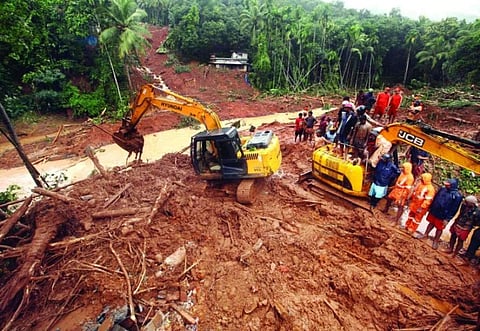 ഉരുള്‍പ്പൊട്ടല്‍: മണ്ണിനടിയില്‍പ്പെട്ട 16 പേരെ 'ദുരന്തത്തില്‍ കാണാതായവരായി' പ്രഖ്യാപിച്ചു