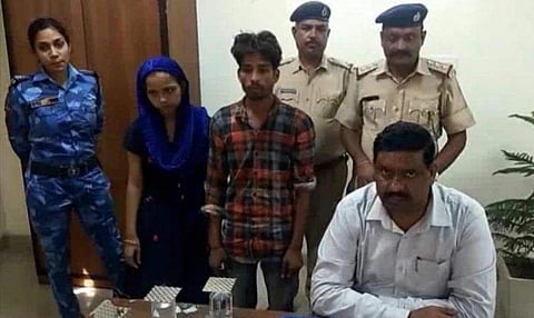 ഒന്നര വയസുകാരിയെ പിതാവും രണ്ടാനമ്മയും ചേര്‍ന്ന് കൊലപ്പെടുത്തി; മൃതദേഹം കനാലില്‍ കളയാനുള്ള ശ്രമം പാളി; അറസ്റ്റ്