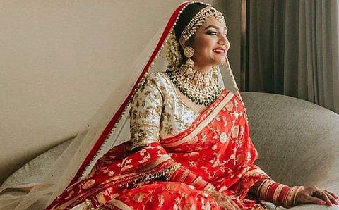 സ്വർണം അണിയാതെ വധുവായി, ലഹങ്കയിൽ അതിമനോഹരി; ബോളിവുഡ് താരസുന്ദരിമാരെപ്പോലെ ശ്രീലക്ഷ്മി 