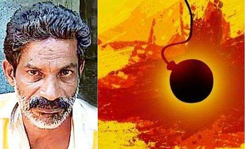 വാറ്റുചാരായം പിടിക്കാന്‍ എത്തി, കിട്ടിയത് സ്‌ഫോടക വസ്തുക്കള്‍; അച്ഛന്‍ പിടിയില്‍, ചാക്ക് കെട്ടുമായി മകന്‍ കടന്നു