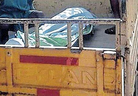 ആംബുലൻസ് ലഭിച്ചില്ല; 70കാരന്റെ മൃതദേഹം ആശുപത്രിയിൽ നിന്ന് കൊണ്ടു പോയത് പിക്കപ്പ് ജീപ്പിൽ