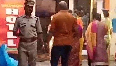 പെരുമ്പാവൂരില്‍ കൊല്ലപ്പെട്ടത് എറണാകുളം സ്വദേശിനി, കൊന്നത് തൂമ്പ കൊണ്ടടിച്ച്; അസം സ്വദേശി പിടിയില്‍ 