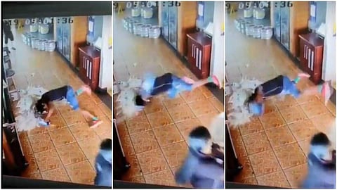 'ആ ഒറ്റ നിമിഷം കൊണ്ടാണ് അത് സംഭവിച്ചത്'; ഹോട്ടല്‍ ജീവനക്കാരന്‍ തലകുത്തി വീണു (വീഡിയോ)