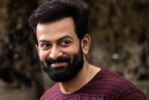 കാറിന്റെ വില കുറച്ചുകാട്ടി; പൃഥ്വിരാജിന്റെ ആഡംബര കാറിന്റെ രജിസ്‌ട്രേഷന്‍ തടഞ്ഞു