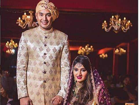 സാനിയ മിര്‍സയുടെ സഹോദരി വിവാഹിതയായി; അസ്ഹറുദ്ദീന്റെ മകന്‍ വരന്‍; ചിത്രങ്ങള്‍ 