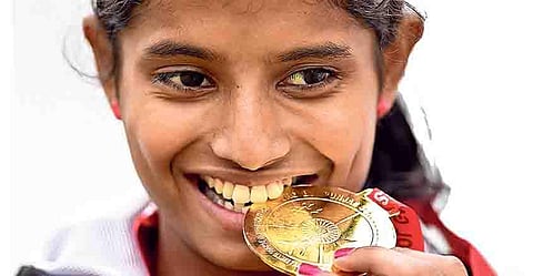 ആൻസിക്ക് വീണ്ടും സ്വർണ തിളക്കം; മീറ്റിലെ രണ്ടാം മെഡൽ 