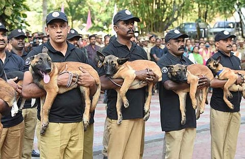 കേരള പൊലീസിന്റെ  ഫെയ്‌സ്ബുക്ക് പേജില്‍നിന്നുള്ള ചിത്രം