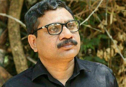 'ദേശീയഗാനം ഒരു വിരഹഗാനം പോലെ, കേട്ടപ്പോള്‍ കണ്ണുനിറഞ്ഞു'; റഫീക്ക് അഹമ്മദിന്റെ കുറിപ്പ്