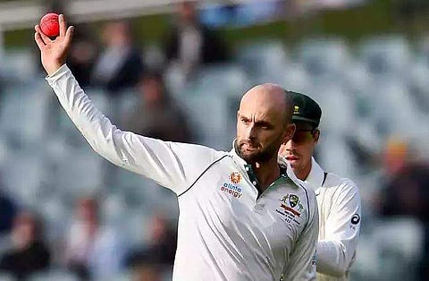 അത്യു​ഗ്രം വാര്‍ണര്‍, ഉജ്ജ്വലം ഓസീസ്; അഡ്‌ലെയ്ഡില്‍ നാണംകെട്ട് പാകിസ്ഥാന്‍