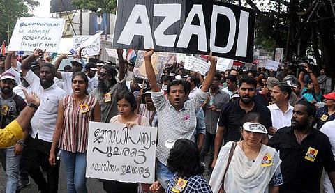 എന്‍ഫോഴ്‌സ്‌മെന്റും ഇഡിയും വരുമ്പോള്‍ രാഷ്ട്രീയപ്രതികാരമെന്ന് പറയരുത് ; പ്രതിഷേധിച്ച സിനിമാക്കാരോട് യുവമോര്‍ച്ച സെക്രട്ടറി